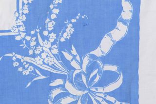 1950s Print Tablecloth Blue White Floral Ribbon Design 64 x 50 MCM Retro Kitchen 3
