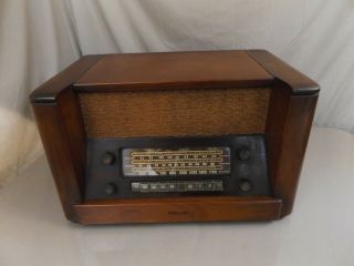 Vintage 1948 Philco Model 48 - 482 Am/fm/shortwave Tube Radio Push Button