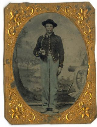 B7293 Young Civil War Union Soldier Smoking Pipe Hand Tinted Qtr Pl.  Tintype