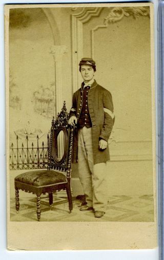 Cdv - Civil War –union Soldier Philadelphia Imprint