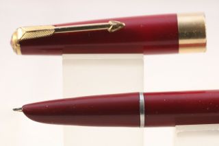 Vintage (c1964) Parker 17 Duofold Fine Fountain Pen,  Burgundy