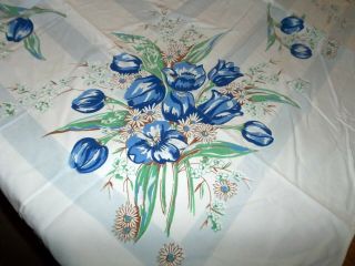 Vintage Blue & White Flowers 56 - 1/2 X 50 Cutter Tablecloth