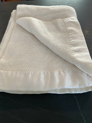 Pillowtex Acrylic Silk Satin Edge Waffle Weave Knit Blanket Beige Ivory 68 X 82 3