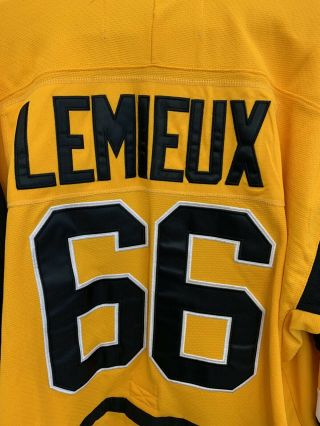 Vintage Hockey Mario Lemieux Nhl Pittsburgh Penguins Ccm Jersey Adult Size 52