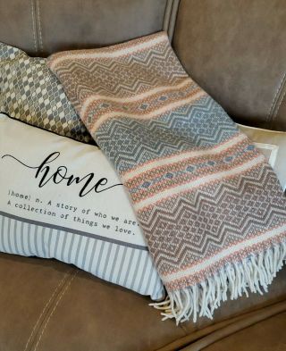 Vtg Faribo Pure Wool Usa Scandia Southwestern 54”x 47” Blanket Throw Fringe