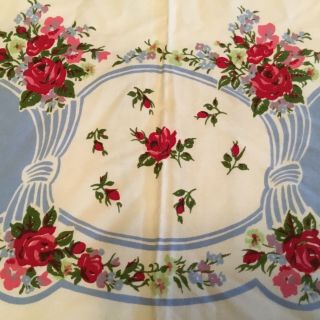 Vintage 1950 - 60’s Red and Blue Floral Print Tablecloth Roses 3
