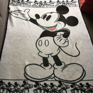 Vintage Biederlack Walt Disney Mickey Mouse Black Acrylic Blanket Soft 78 X 59