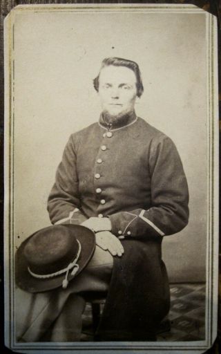 Cdv - Infantry Private In Frock Coat & Service Stripes - Low Crowned Slouch Hat