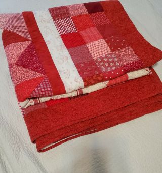 Vintage Handmade Quilt Bedspread Red White 88  x 88 3