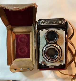 Vintage Yashica A Camera With Leather Case Japan