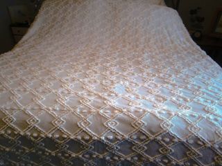 Vintage Retro Chenille Bedspread White Fringe Cotton Full Queen 90 X 100 Light