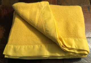 Vtg Stevens - Utica Mustard Yellow Waffle Weave Acrylic Blanket Nylon Satin Trim
