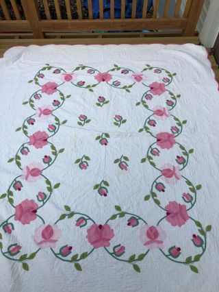 Vintage Hand Stitched Rose Appliqued Quilt - Stunning - 86x72 "