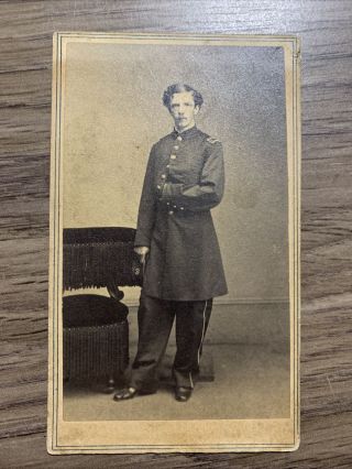 Civil War Union Army Soldier,  Uniform,  Cdv Photo From Cd Fredericks & Co.  York