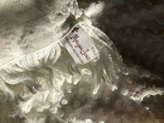 Morgan Jones White Popcorn Chenille Bedspread,  with silver thread 2