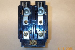 SQUARE D FSP - 230 FSP 230 FSP230 2POLE 30AMP FUSE BLOCK WITH FUSE HOLDER PULLOUT 2