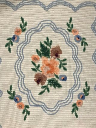 Vtg Floral Chenille Bedspread Cover 92” X 104” Raised Flowers Pink Blue - Gvc