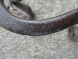 Vintage U.  S.  Military Horse Bridle Bit Marked R I A 3
