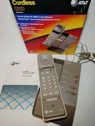 Vintage At&t 5200 Cordless Landline Phone