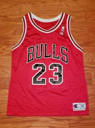 Vintage Champion Chicago Bulls 23 Michael Jordan Nba Jersey,  Sz 44.