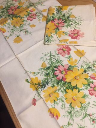 Vintage Kitchen Tea Towel Cloth Printed Flowers