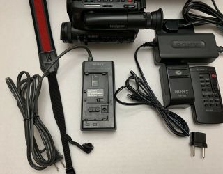 Vintage Sony CCD - TR5 Handycam 8mm Camcorder Video 8 Accessories As - Is Powers On 3