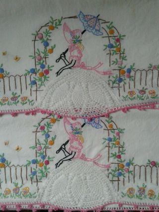 Vintage Pair Pillow Cases Handmade Southern Belle Floral Embroidered Crochet Set