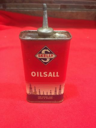 Vintage Skelly Oilsall Handy Oiler Tin Can (lead Top)