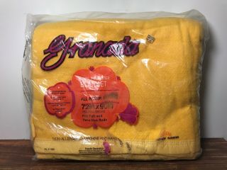 Granada Vintage 100 Polyester Marigold Blanket Nylon Binding Twin Full 72x90 "