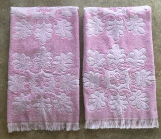 Vintage Cannon Royal Family Pink Sculpted Snowflake 2 Bath Towels Fringe Floral