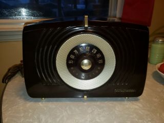 Vintage Rca Victor Tube Radio - Model X - 551