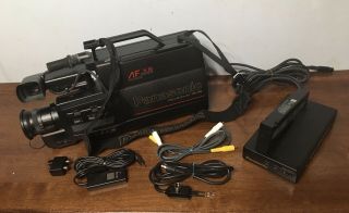 Vintage Panasonic AF X8 CCD OmniMovie VHS Camcorder Kit PV - 420D Case Charger 2