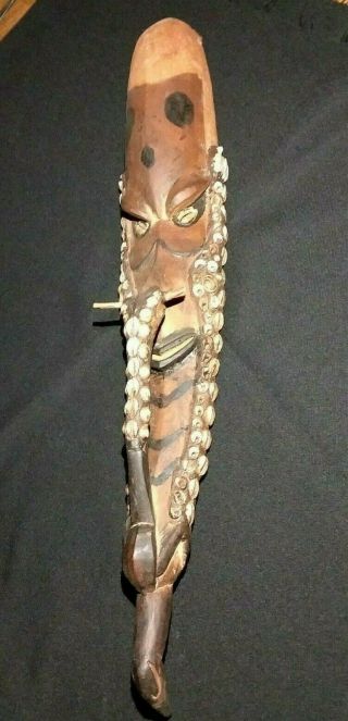 Vtg.  Unusual Wood Mask Papua Guinea Branch Nose 120,  Sea Shells Carved