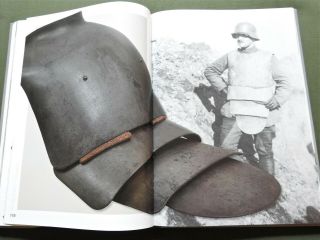 " Feldzug 1917 Vol.  4 " Imperial German Ww1 Helmet Armor Mask Tunic Reference Book