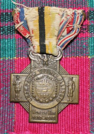 Rare Named World War I Medal From Champaign Ill.  To Returning Ww I Veterans Look