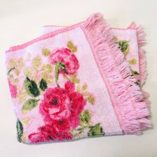 Canon Vintage 1970’s Pink & Red Roses Cotton Bath Towel With Fringed Edge