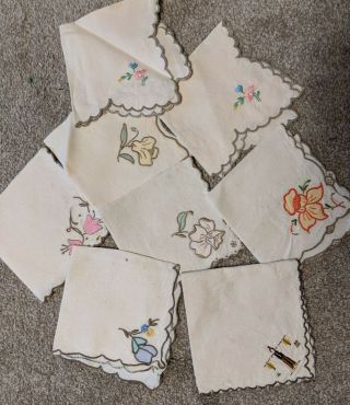 8 Vintage Embroidered Linen Napkins Hand Made Scallop Edge Flowers