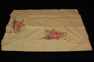 Set Of 2 Vintage Pillowcase Hand Embroidered White Standard Set Floral