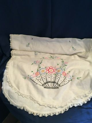 Vintage Linen Table/dresser Scarf Or Runner.  Embroidered With Basket Of Flowers