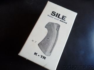 Vintage Sile 7k - Tr Walnut Checkered S&w K - Frame Revolver Grips