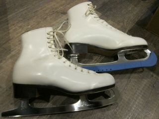 Ice Skates Womens Size 7 1/2 Vintage White Leather By Riedell