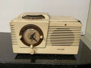 Vintage Philco Transitone Clock Radio Model 51 - 537 3