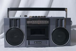 Vtg 80s Hitachi Trk - 6820h Boombox Am Fm Radio Ghetto Blaster