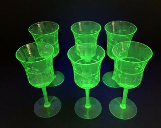 Set Of 6 Vintage Etched Green Uranium Depression Glass Floral Wine Glasses