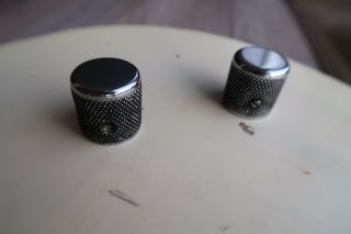 Two 50 ' s 60 ' s 2 Fender telecaster Knobs Precision Duo Sonic Tele Vintage Relic 2