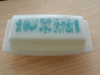 Vintage Pyrex Turquoise On White Amish Butterprint Butter Dish.