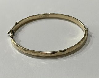 Vintage 1/5 9ct Yellow Gold Diamond Pattern Locking Cuff Bracelet 15 Grams
