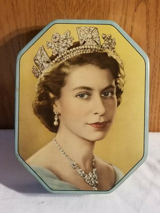 Vintage Queen Elizabeth 1953 Coronation Commemorative Tin - George W Horner