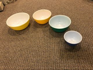 Vintage Pyrex Nesting Mixing Bowls Set Of 4 Primary Colors