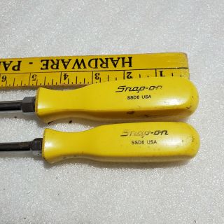 2 VINTAGE SNAP ON YELLOW HANDLE SCREWDRIVERS SSD8 & SSD6 USA Made. 2